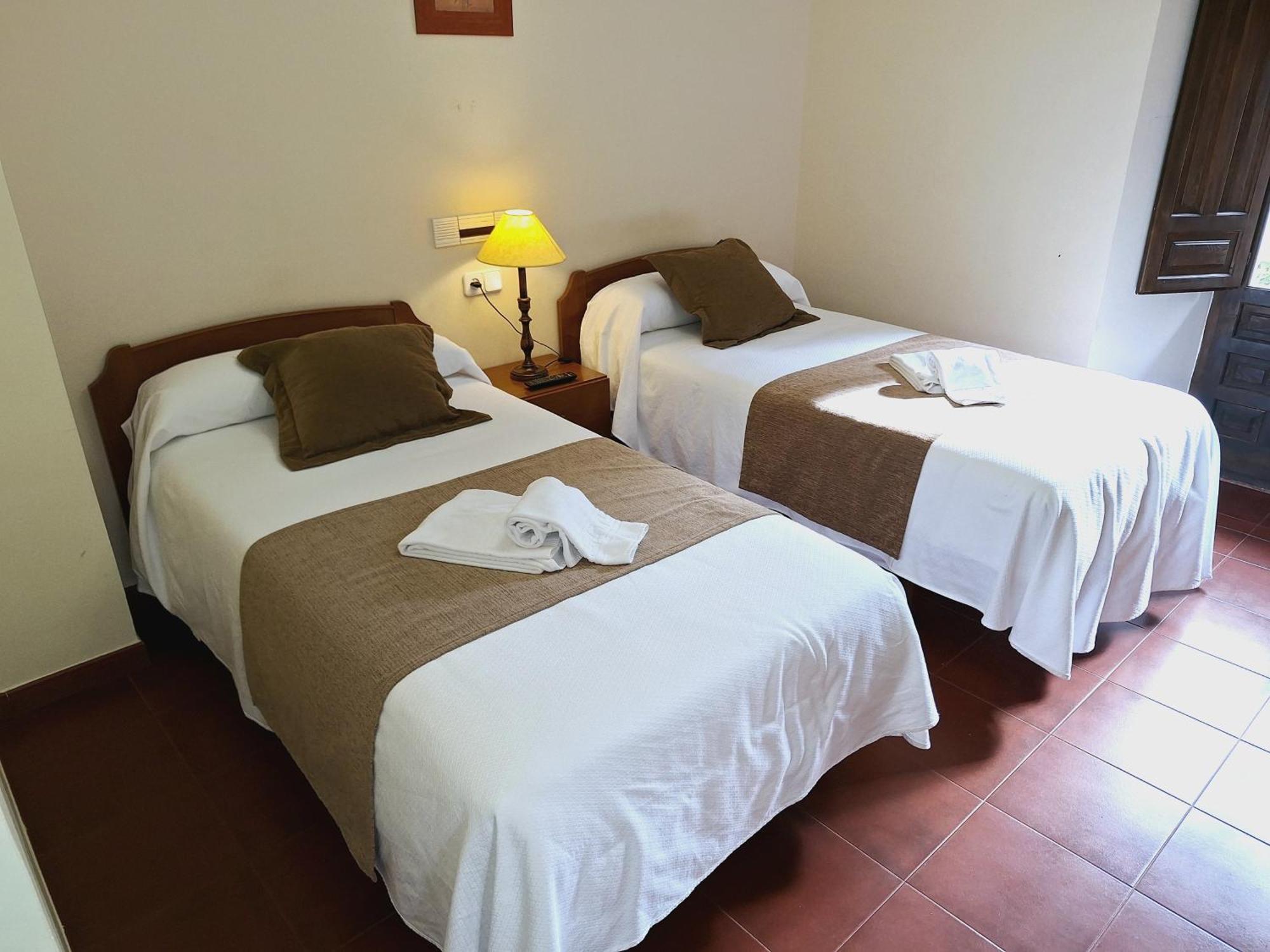 Hostal Rio Duero مولينوس ديه دويرو المظهر الخارجي الصورة